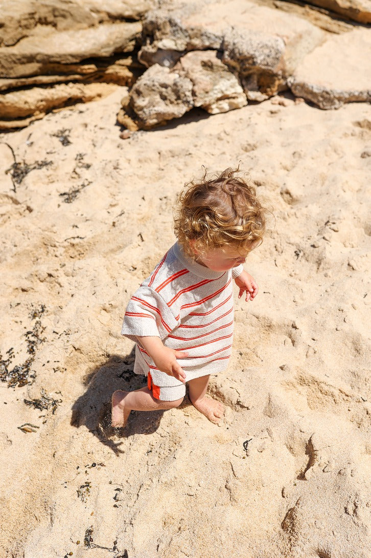 【GROWN】Knitted Terry Striped Tee Dune/Rosso Tシャツ 12-18m,18-24m,2-3y,3-4y  | Coucoubebe/ククベベ