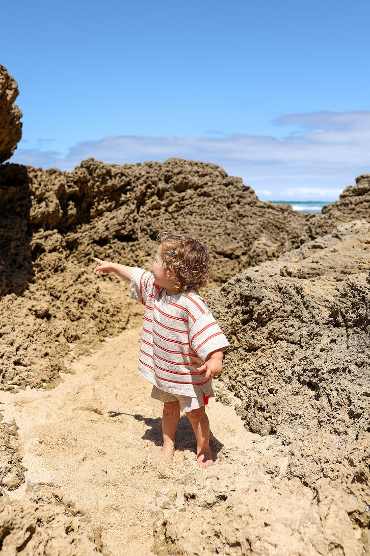 【GROWN】Knitted Terry Striped Tee Dune/Rosso Tシャツ 12-18m,18-24m,2-3y,3-4y  | Coucoubebe/ククベベ