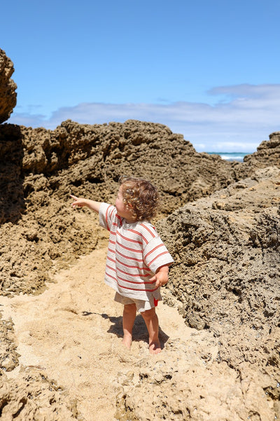 【GROWN】Knitted Terry Striped Tee Dune/Rosso Tシャツ 12-18m,18-24m,2-3y,3-4y（Sub Image-8） | Coucoubebe/ククベベ