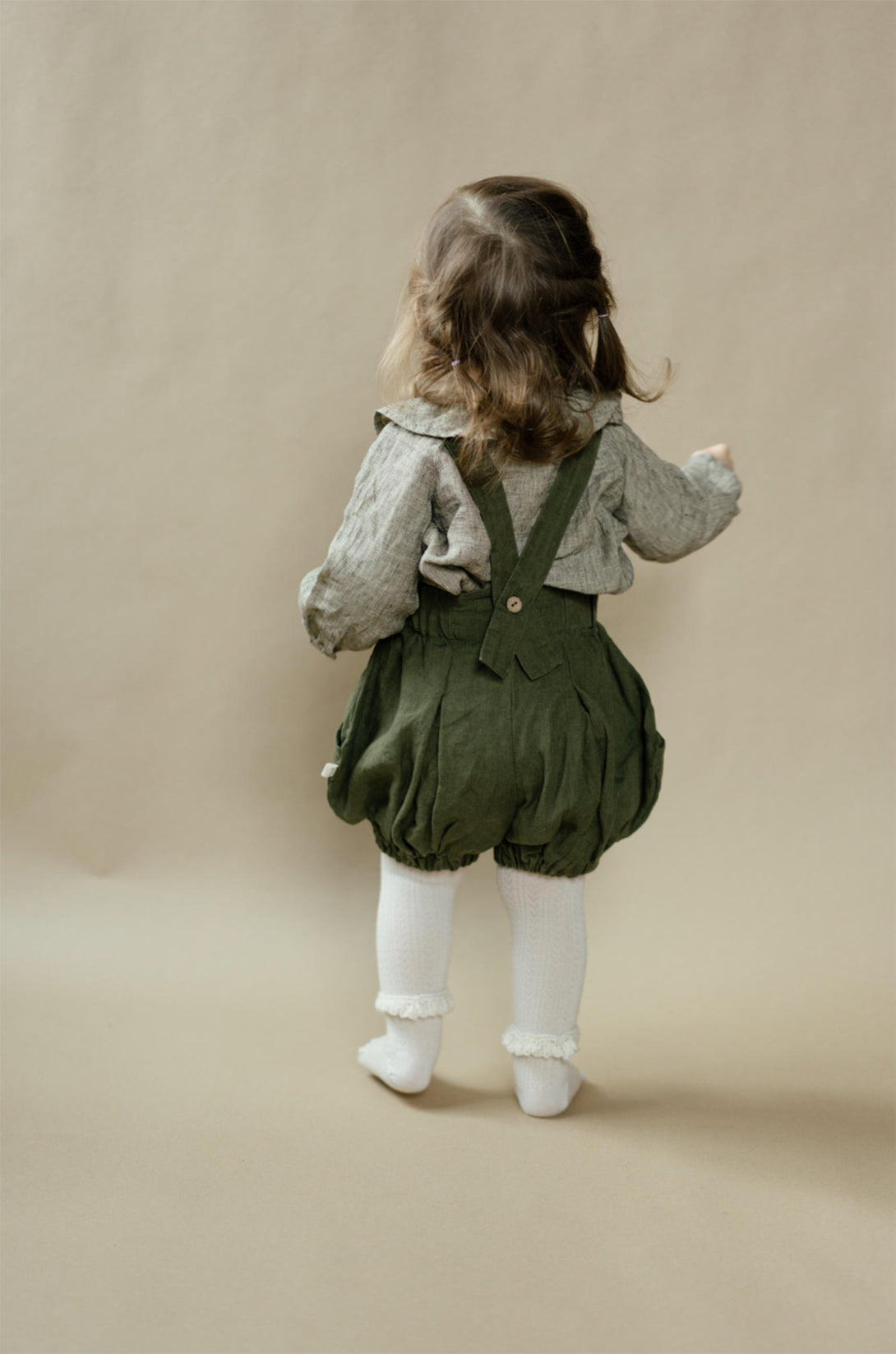 【LA PETITE ALICE】Linen shorts Mateo Mocha リネンショートパンツサスペンダー付き 86-92,92-98,98-104  | Coucoubebe/ククベベ