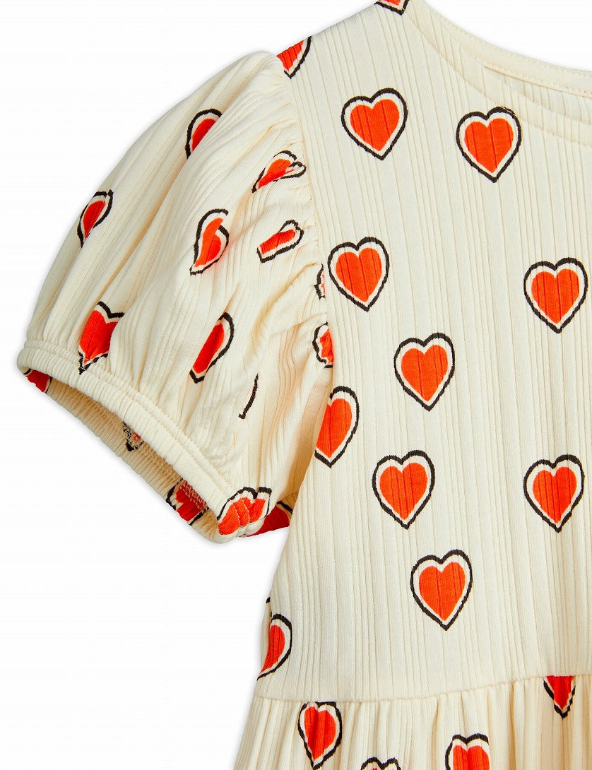 【mini rodini】Outlined hearts aop ss dress Offwhite ワンピース 80/86,92/98,104/110  | Coucoubebe/ククベベ