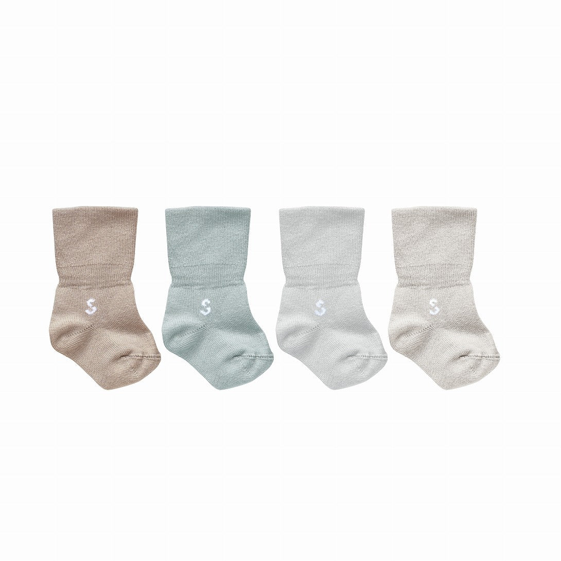 【STUCKIES】Newborn Gift Set 4 pairs Tides 靴下４足セット 0-3M  | Coucoubebe/ククベベ