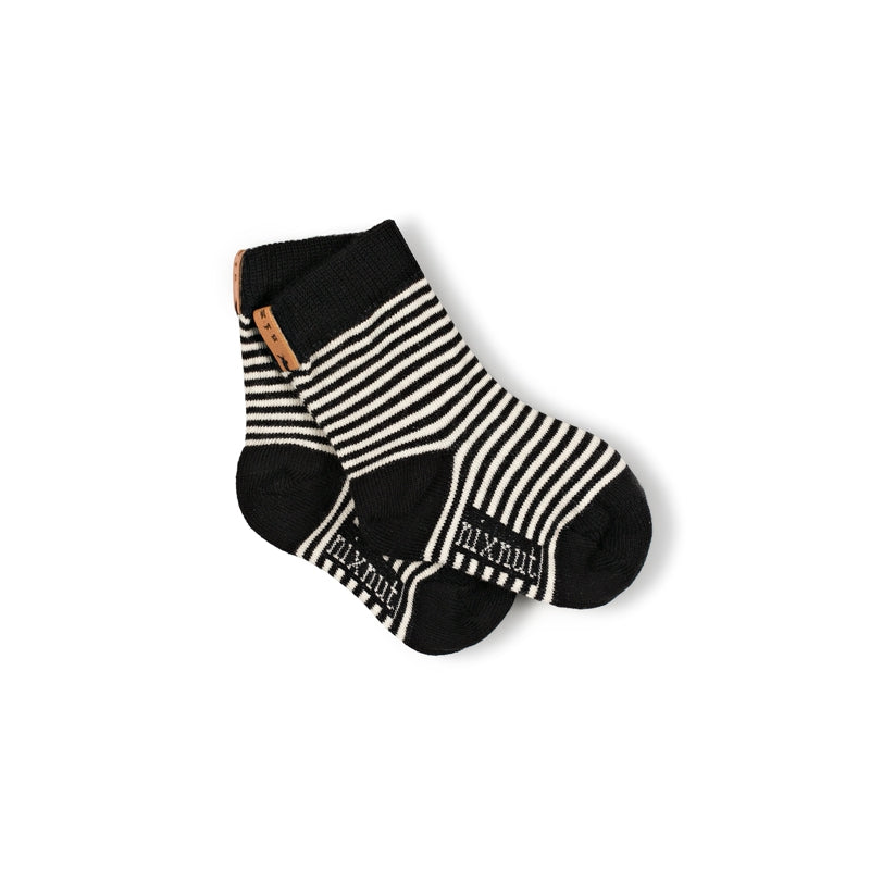 【nixnut】Striped Socks Black Stripe 靴下 19-22,23-26,27-30  | Coucoubebe/ククベベ