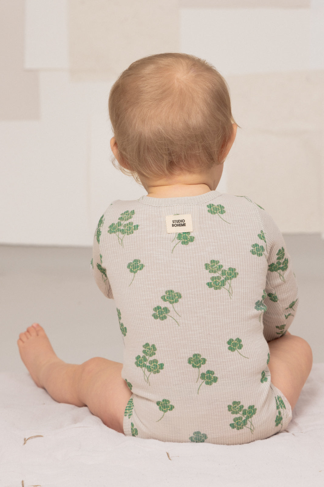【STUDIO BOHEME】【9月上旬発送】HOHO BODYSUIT GREY/CLOVERS ロンパース 3m,6m  | Coucoubebe/ククベベ