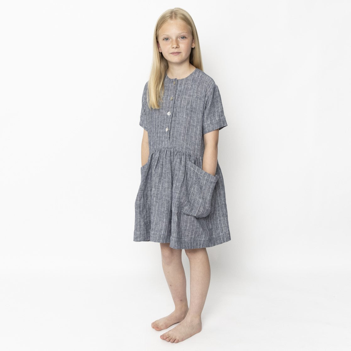 【AS WE GROW】Pocket dress Pinstriped denim ワンピース 6-18m,18-36m,3-5y  | Coucoubebe/ククベベ