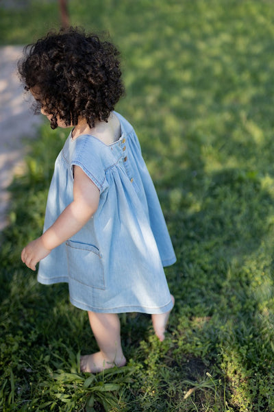 【1＋in the family】CARLOTTA denim ワンピース 12m,18m,24m,36m（Sub Image-4） | Coucoubebe/ククベベ