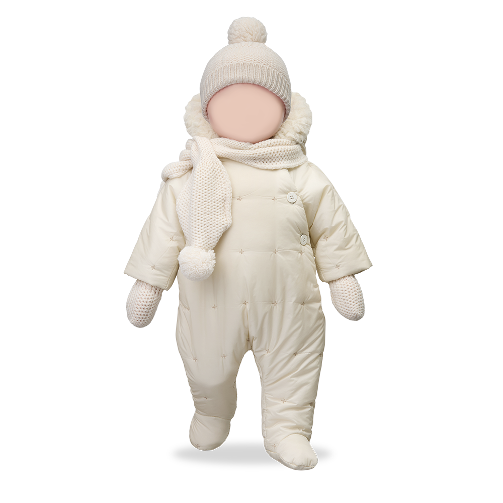 【1＋in the family】COHEN padded suit ecru ロンパース 9m,12m  | Coucoubebe/ククベベ