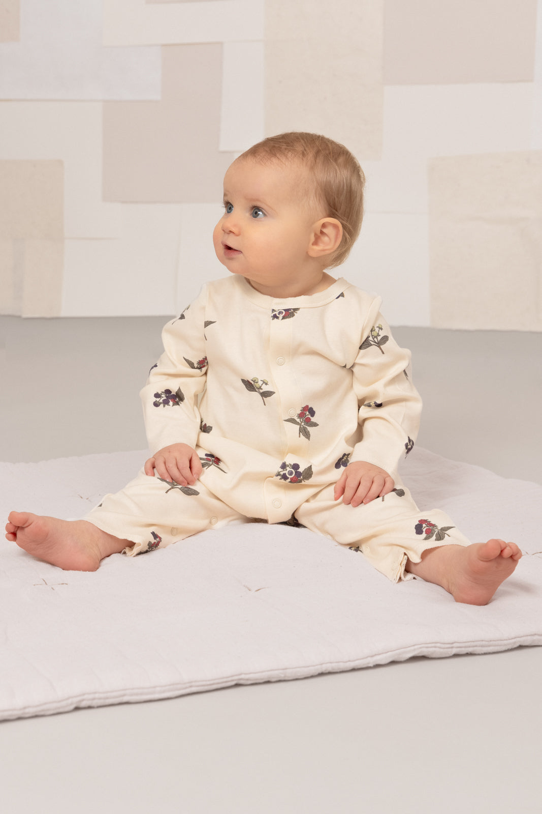 【STUDIO BOHEME】【9月上旬発送】BEN JUMPSUIT ECRU/BLACKBERRIES ロンパース 6m,12m,18m  | Coucoubebe/ククベベ