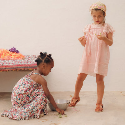 【LOUISE MISHA】【40％off】DRESS BELINA CHAMALLOW　刺繍ワンピース ピンク（Sub Image-3） | Coucoubebe/ククベベ