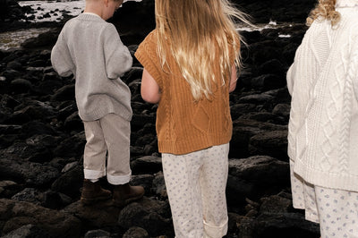 【GROWN】Chunky Cable Knit Vest Toast ベスト 12-18m,18-24m,2-3y,3-4y（Sub Image-11） | Coucoubebe/ククベベ