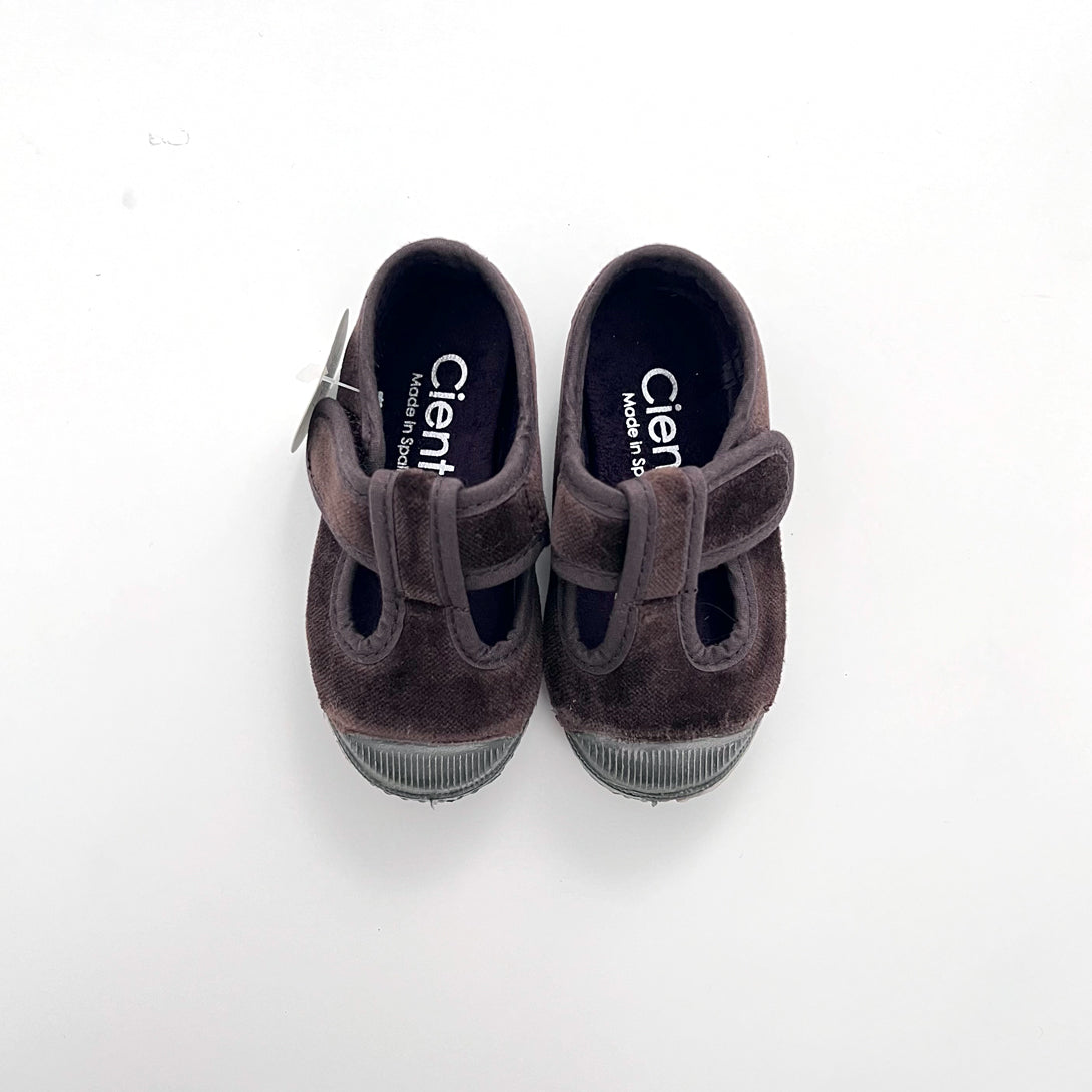 【Cienta】T strap shoes velour  MARRON ベロアTストラップシューズ size21-26  | Coucoubebe/ククベベ