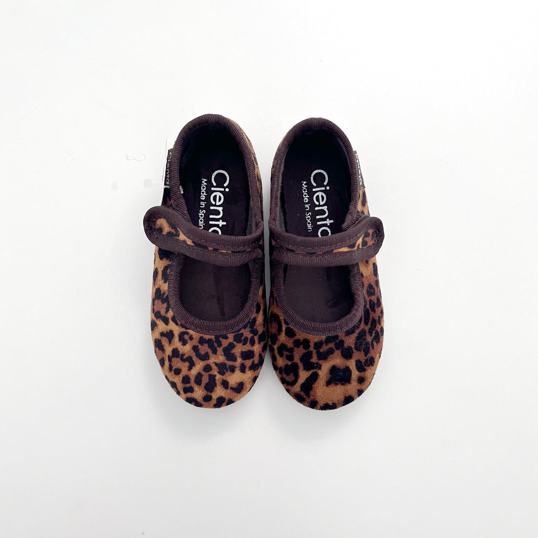 【cienta】ベロアワンストラップシューズ  Leopard MARRON size23-27  | Coucoubebe/ククベベ