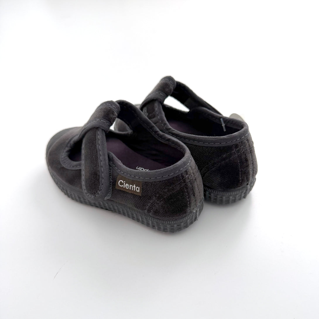 【Cienta】T strap shoes velour GRIS ベロアTストラップシューズ size21-26  | Coucoubebe/ククベベ