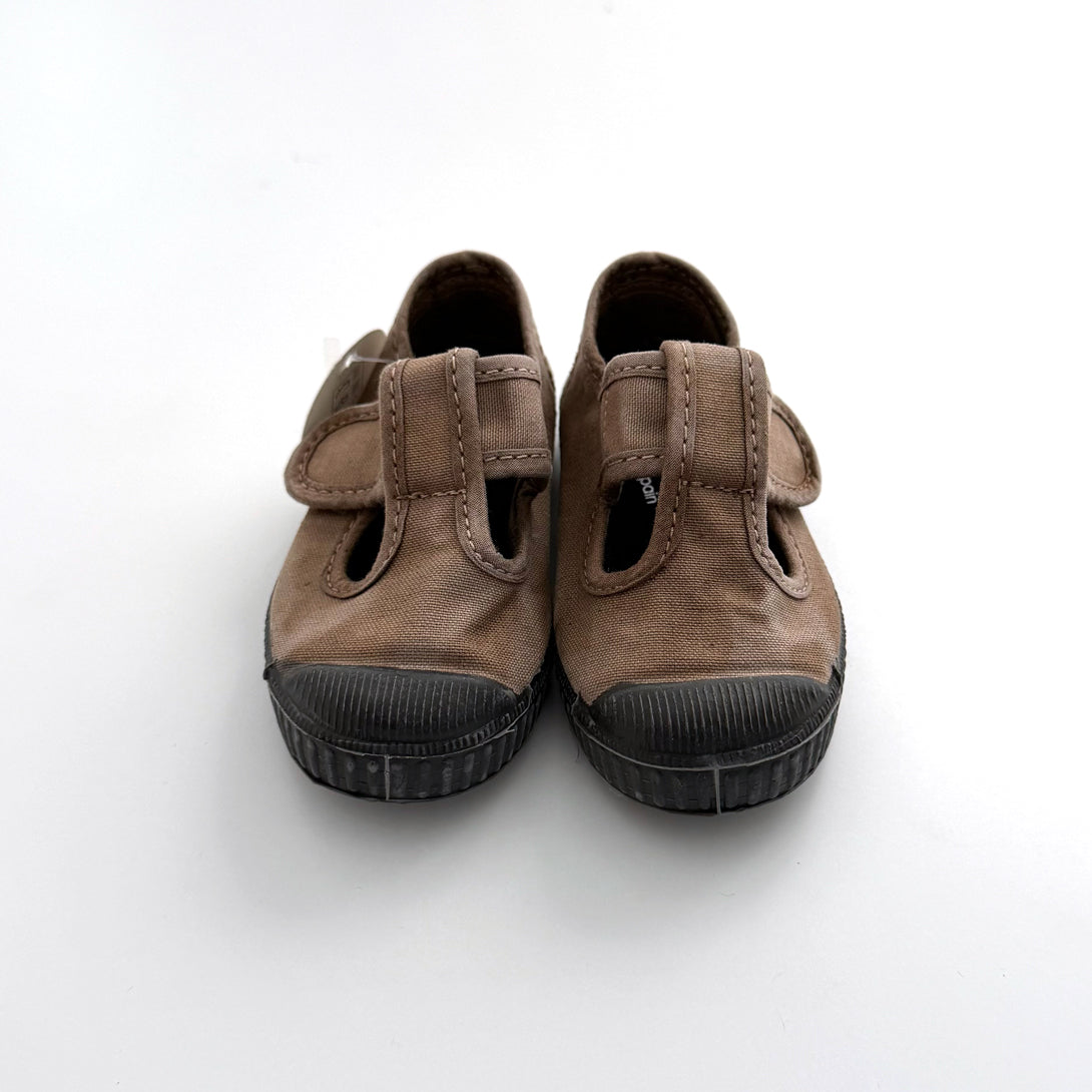 【Cienta】T strap shoes dyed BEIGE ENZ. ムラ染めTストラップシューズ size21-26  | Coucoubebe/ククベベ