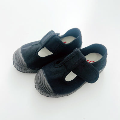 【Cienta】T strap shoes dyed Negro Tストラップシューズ 黒 size21-26（Sub Image-1） | Coucoubebe/ククベベ