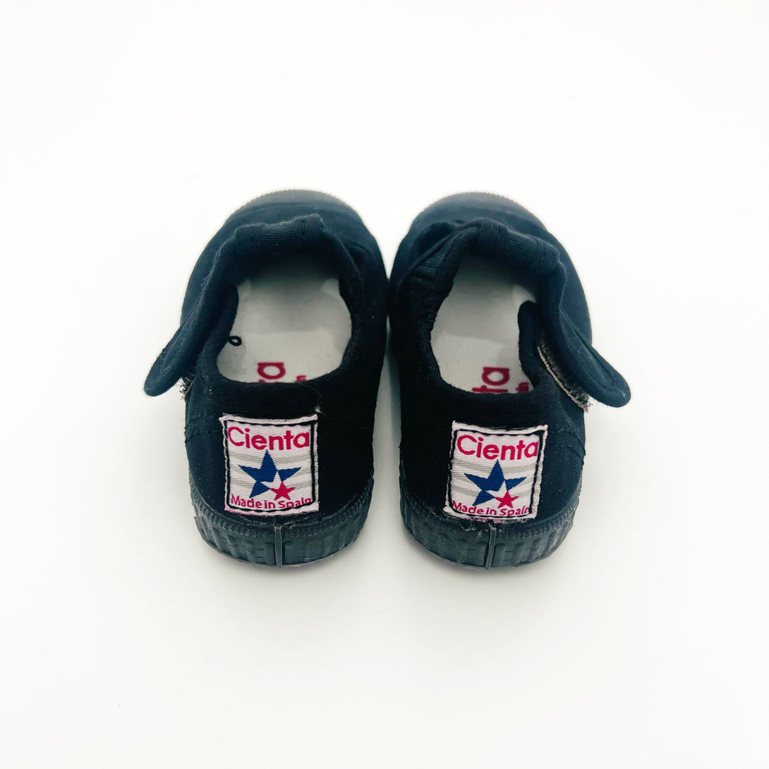 【Cienta】T strap shoes dyed Negro Tストラップシューズ 黒 size21-26  | Coucoubebe/ククベベ