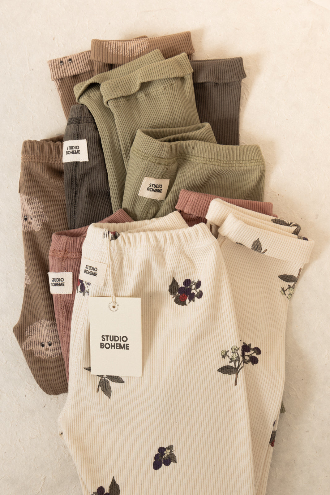 【STUDIO BOHEME】【9月上旬発送】ROM POM LEGGINGS ECRU/BLACKBERRIES レギンス 6m,12m,18m,24m,36m,4y  | Coucoubebe/ククベベ
