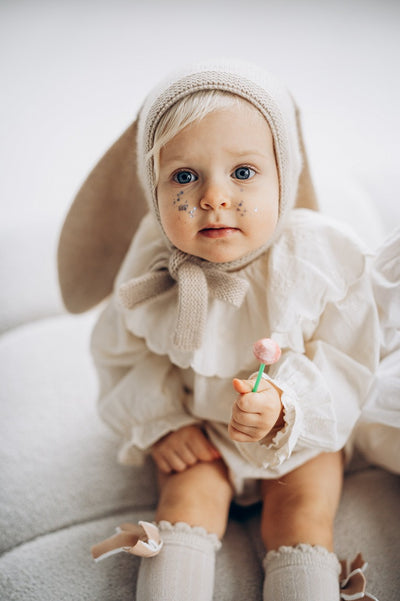 【Bambolina】Bunny Eeyore cashmere hat white almond バニーイーヨーカシミアハット 6-12m,2-3y（Sub Image-5） | Coucoubebe/ククベベ