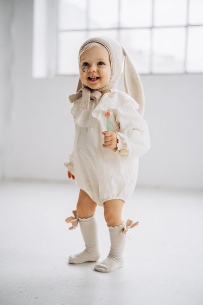 【Bambolina】Bunny Eeyore cashmere hat white almond バニーイーヨーカシミアハット 6-12m,2-3y（Sub Image-6） | Coucoubebe/ククベベ