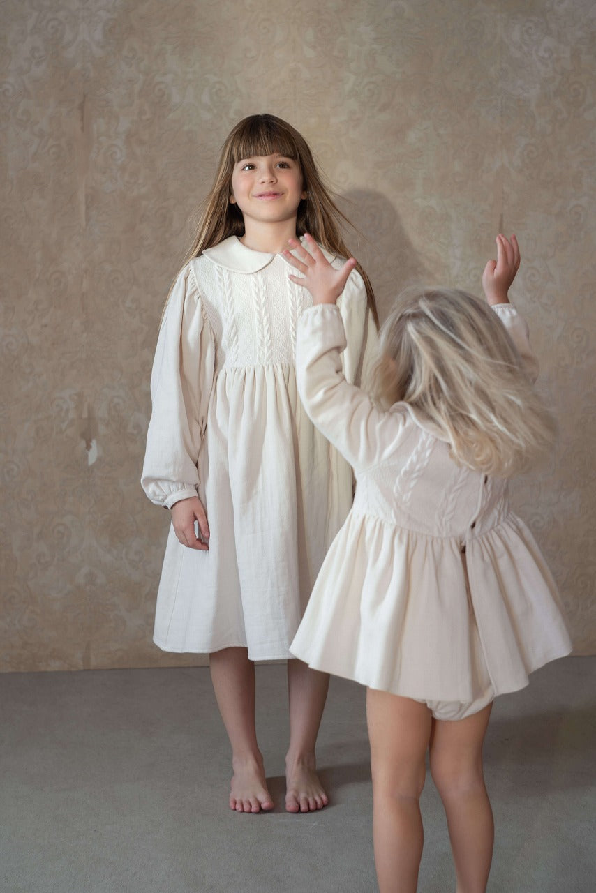 【Popelin】Off-white romper suit with skirt and baby collar ロンパース 9/12m,12/18m,18/24m  | Coucoubebe/ククベベ