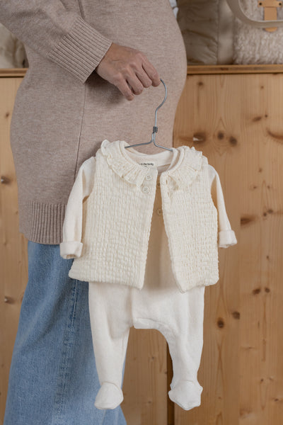 【1＋in the family】OLIVIA padded vest ecru ベスト 9m,12m,18m（Sub Image-4） | Coucoubebe/ククベベ
