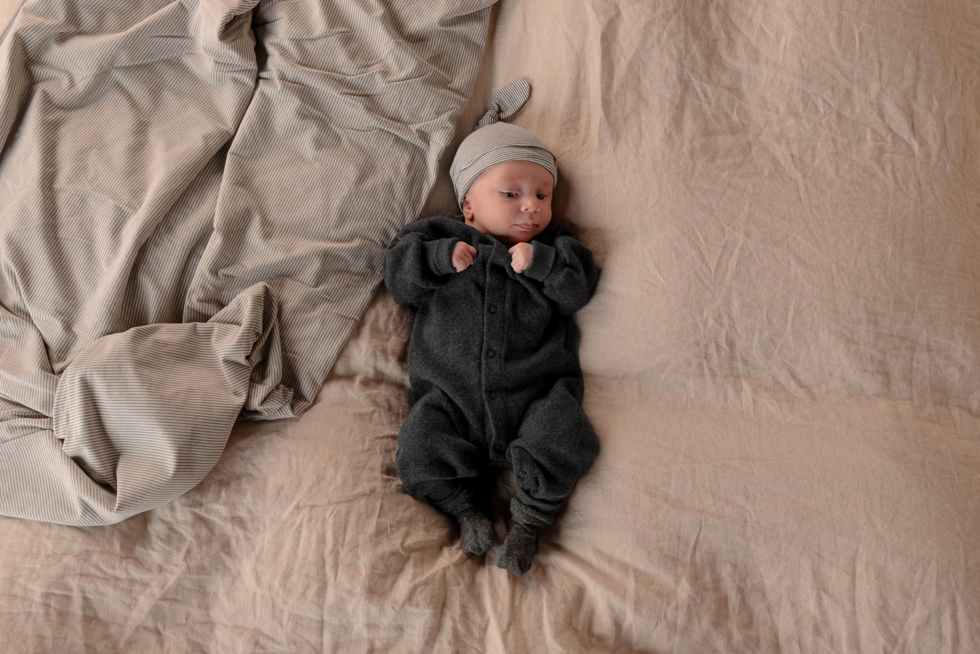 【nixnut】Snap Onesie Antracite ロンパース 56,62,68  | Coucoubebe/ククベベ