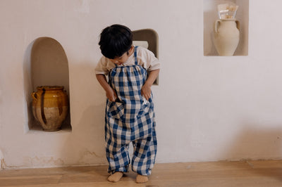 【organic zoo】Pottery Blue Gingham Artisan Jumpsuit ジャンプスーツ 0-6M,6-12M,1-2Y,2-3Y,3-4Y（Sub Image-11） | Coucoubebe/ククベベ