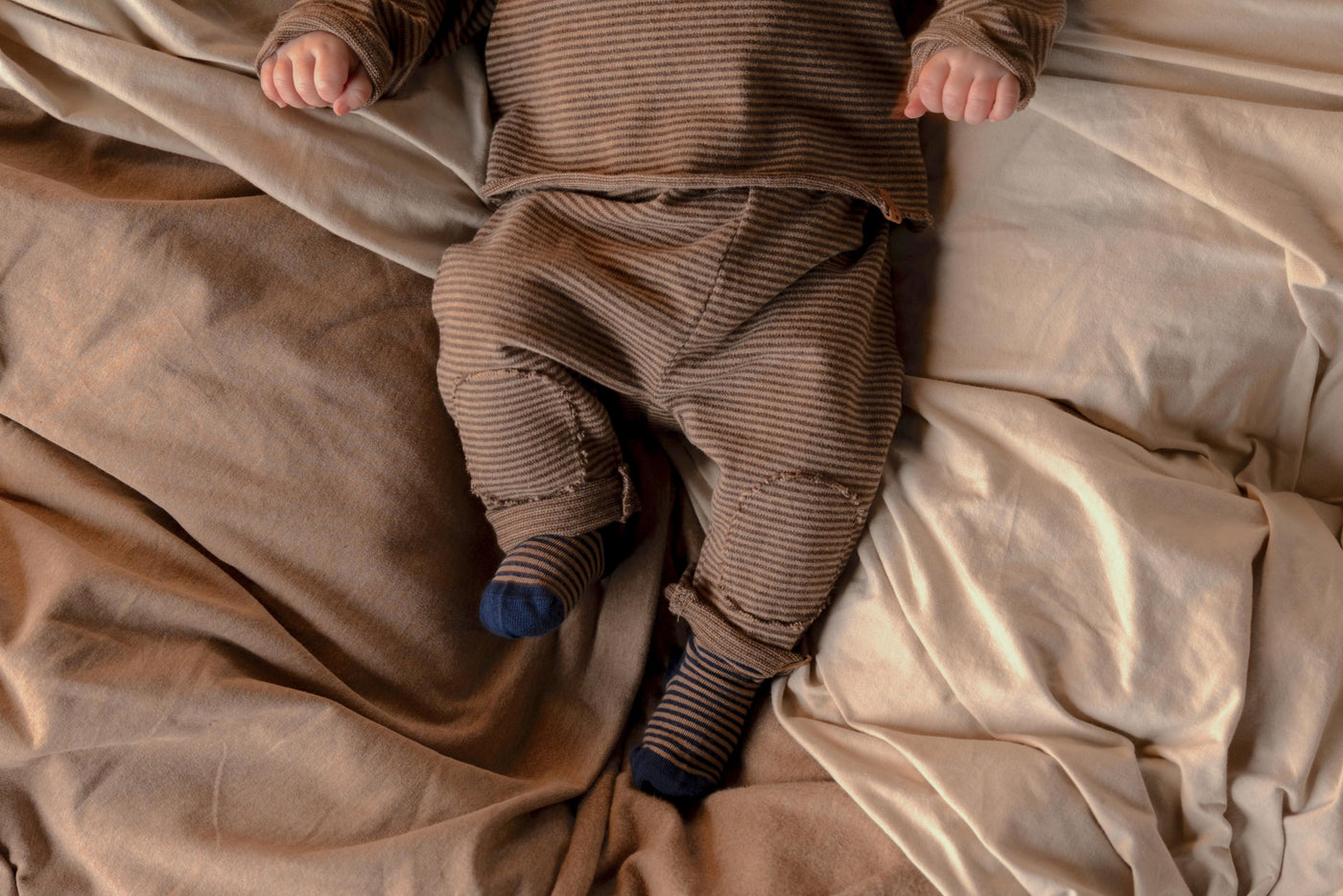 【nixnut】Bab Pants Pebble Stripe パンツ 74,80,86  | Coucoubebe/ククベベ