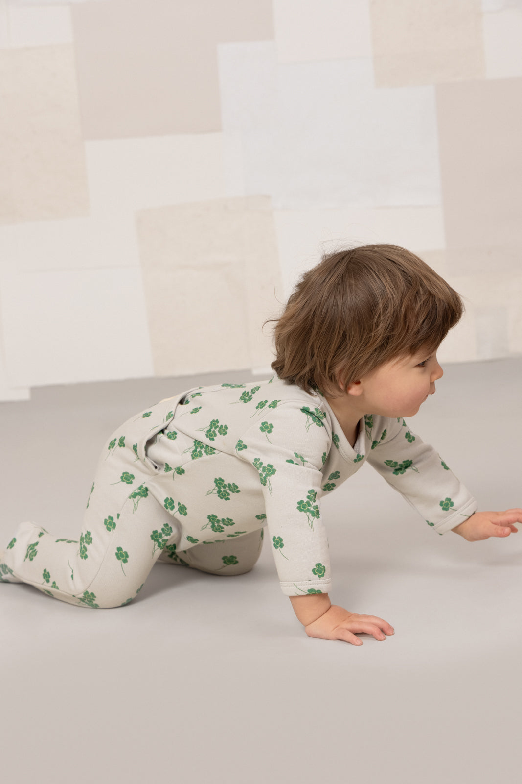 【STUDIO BOHEME】【9月上旬発送】CHUBBY PYJAMAS GREY/CLOVERS ロンパース 3m,6m  | Coucoubebe/ククベベ