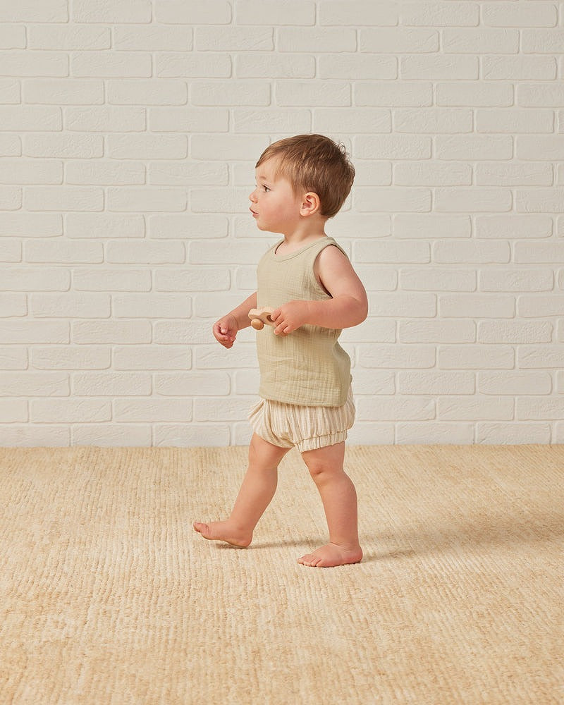 【QUINCY MAE】【30%OFF】WOVEN TANK+SHORT SET SAGE STRIPE セットアップ 12-18m,18-24m,2-3y  | Coucoubebe/ククベベ