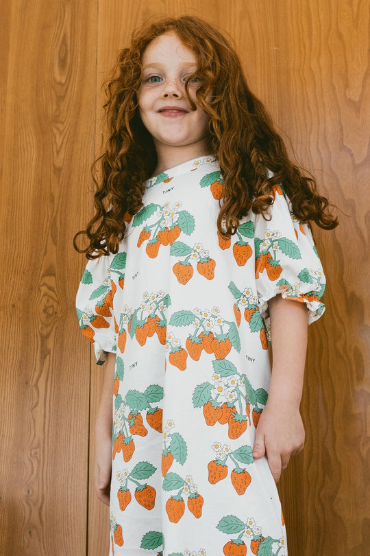 tinycottons】【30％OFF】STRAWBERRIES PUFF SLEEVE DRESS off