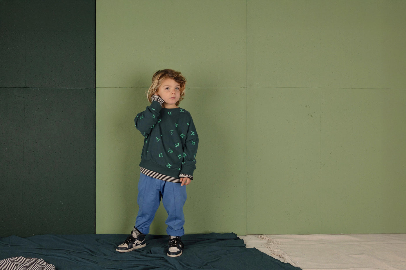 【nixnut】Stamp Sweater Moss スウェット 92,98,104,110  | Coucoubebe/ククベベ