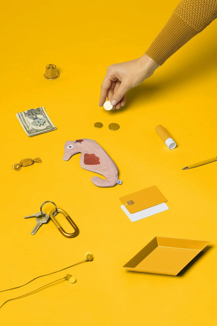 Donfisher】【30%OFF】SEAHORSE Pink Purse タツノオトシゴポーチ