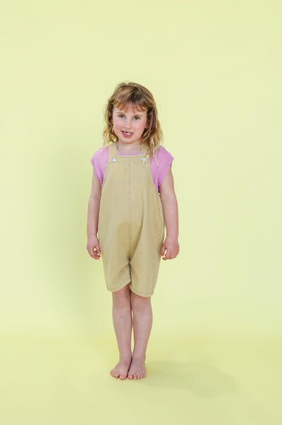 【GROWN】Organic Everyday Twill Short Overalls Mustard オーバーオール 6-12m,12-18m,18-24m,2-3y,3-4y（Sub Image-3） | Coucoubebe/ククベベ