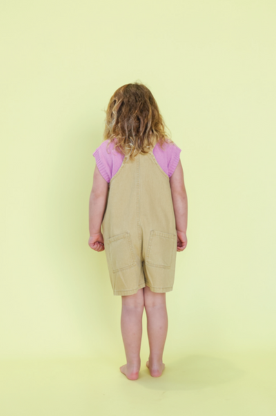 【GROWN】Organic Everyday Twill Short Overalls Mustard オーバーオール 6-12m,12-18m,18-24m,2-3y,3-4y（Sub Image-5） | Coucoubebe/ククベベ