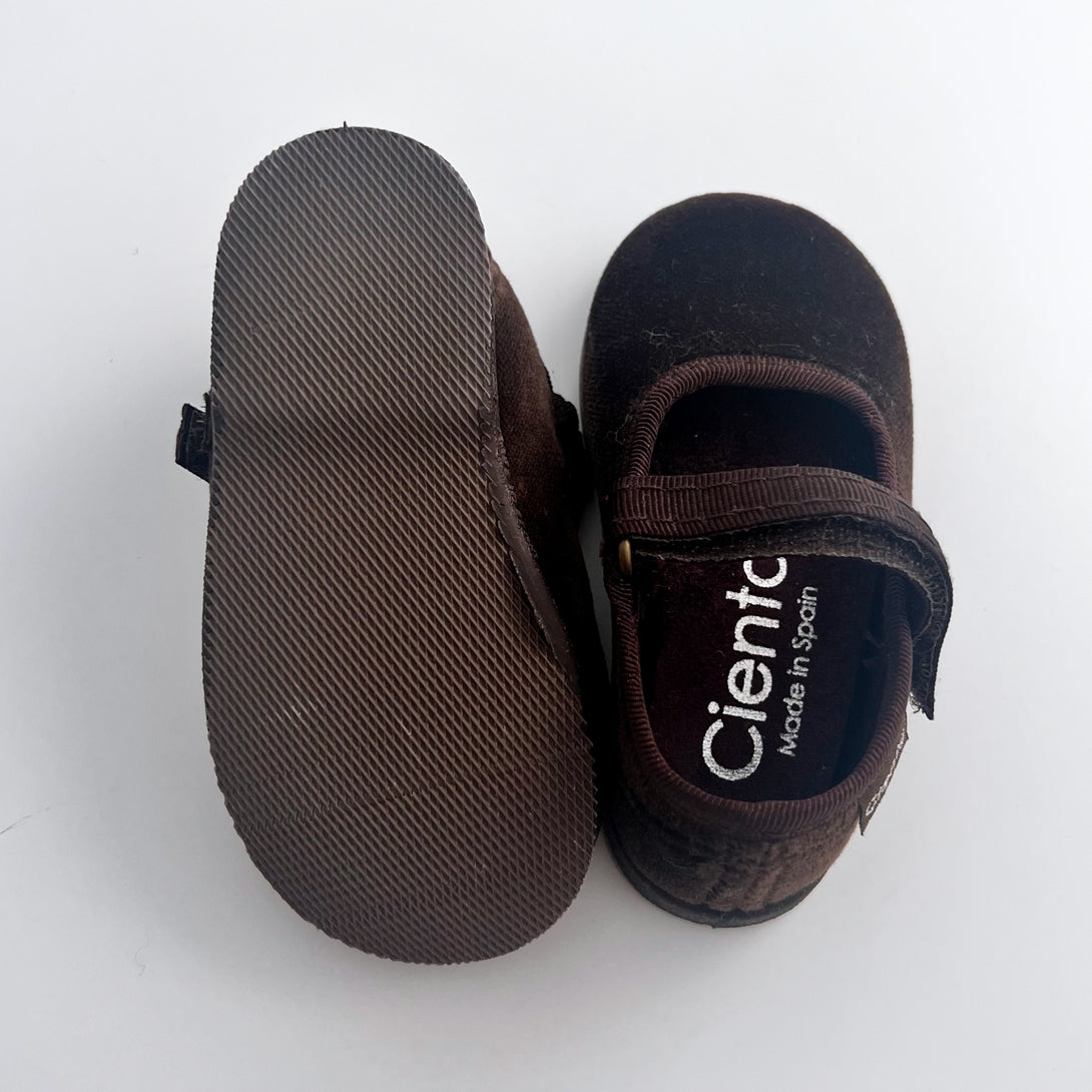 【Cienta】ベロアストラップシューズ MARRON size20-25  | Coucoubebe/ククベベ