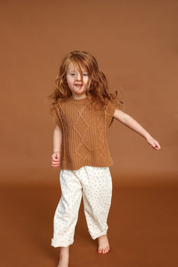 【GROWN】Chunky Cable Knit Vest Toast ベスト 12-18m,18-24m,2-3y,3-4y  | Coucoubebe/ククベベ