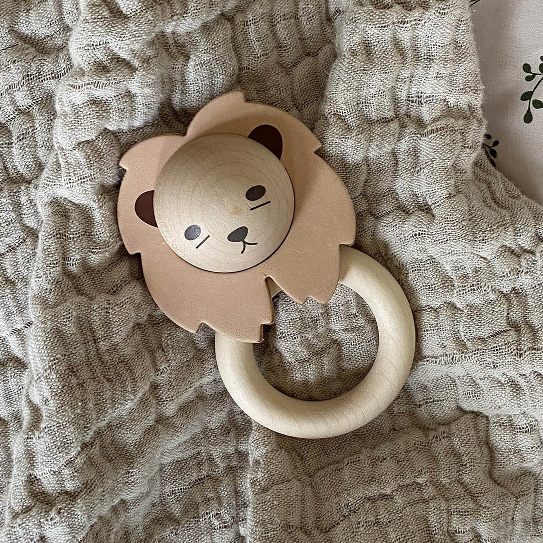 【garbo&friends】garbo&friends ガルボアンドフレンズ　Lion Teether　ティザー　ライオン  | Coucoubebe/ククベベ